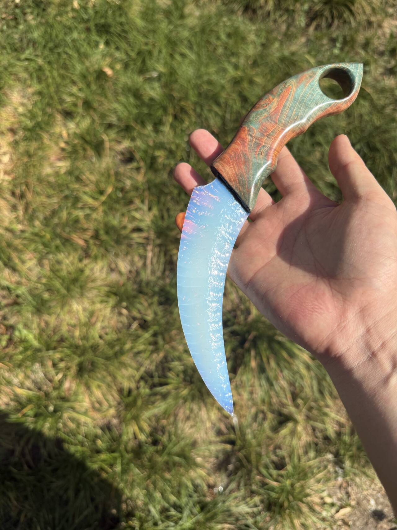 claw knife, Blade: opal & Hilt: Stabilized wood