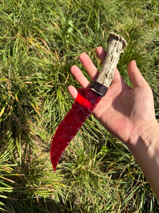 Blade: Ruby red Liuli & Hilt: Antlers
